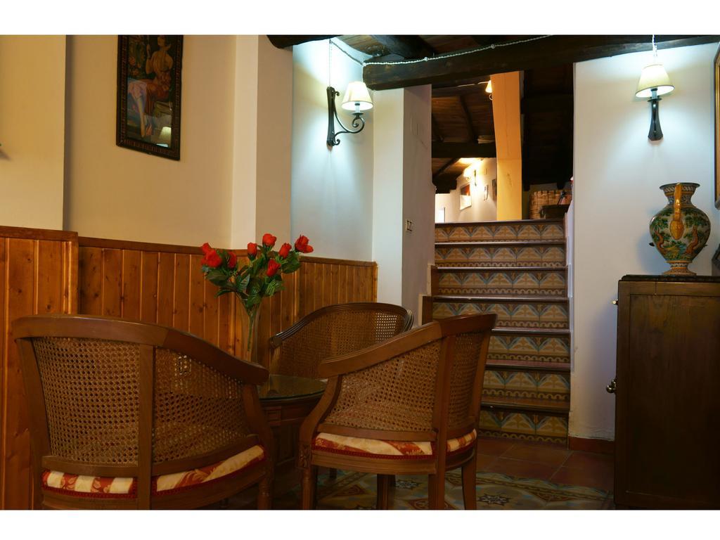 Apartamentos Rurales Víctor Chamorro del Arco Hervás Exterior foto