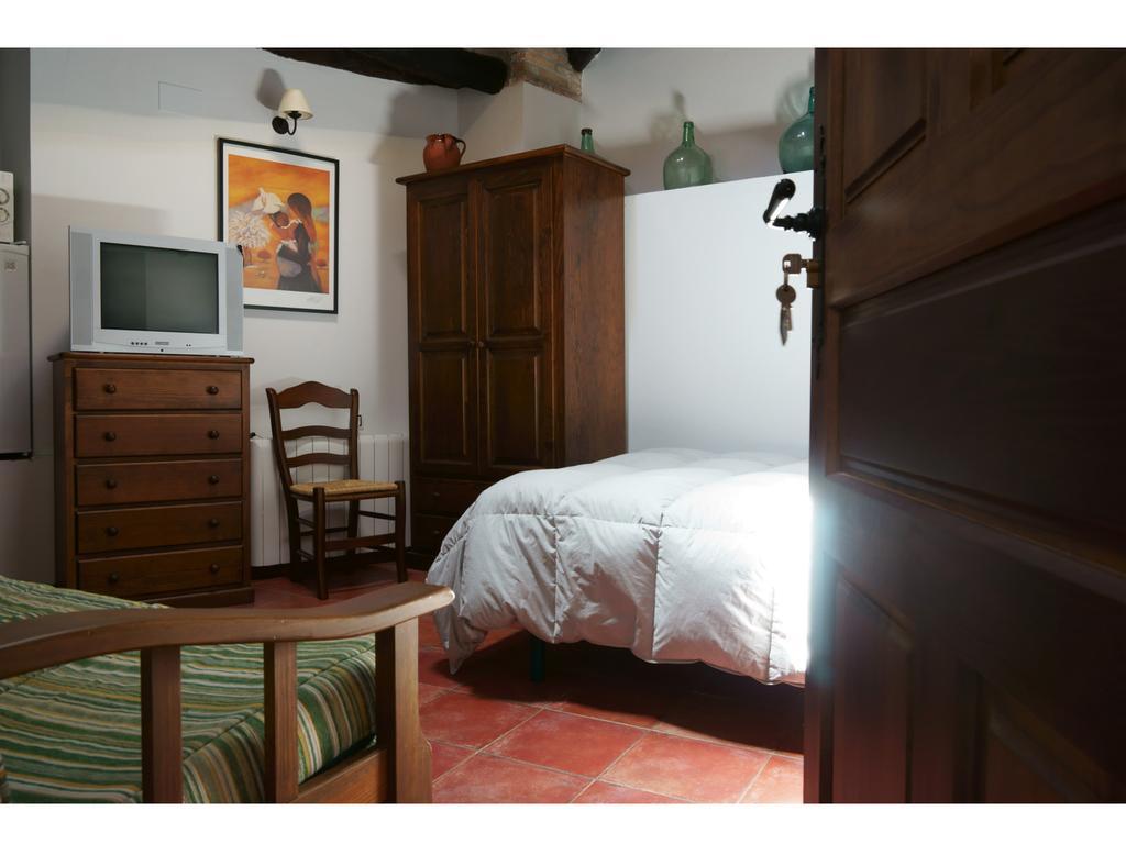 Apartamentos Rurales Víctor Chamorro del Arco Hervás Habitación foto